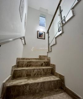 Village  3 suítes  Jockey Club