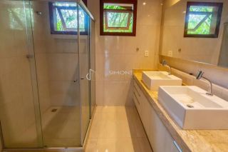 Casa de Condomínio 5/4 e 3 suítes Itacimirim