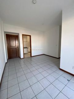 Apartamento 3/4 e 1 suíte Costa Azul