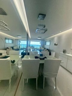 APARTAMENTO 3 QUARTOS EM ARMAÇÃO