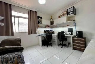 Apartamento 2 Quartos Reformado – Nascente, Ventilado, Pronto para Morar