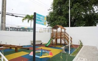 APARTAMENTO 2 QUARTOS NA SUSSUARANA