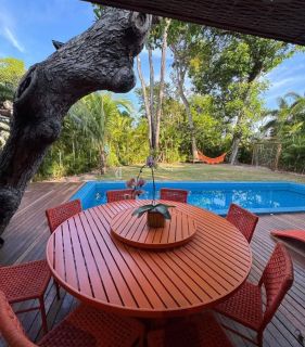 Casa de Condomínio 4 suítes Praia do Forte em Mata De São João