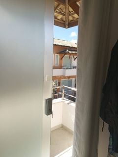 Casa Condomínio  4/4  Pitangueiras