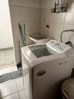 Casa Condomínio  4/4  Pitangueiras