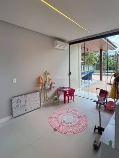 Casa Térrea de Alto Padrão – Condomínio Encontro das Águas