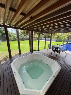 Casa Térrea de Alto Padrão – Condomínio Encontro das Águas