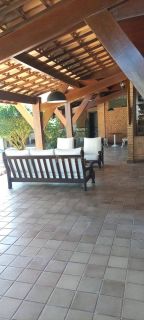 CASA 5 SUÍTES EM PIATÃ