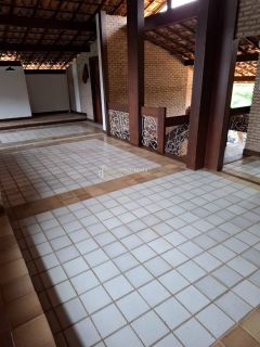 CASA 5 SUÍTES EM PIATÃ