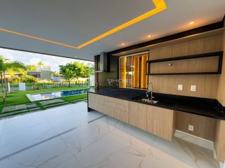 Casa em Condomínio  6 suítes  Guarajuba