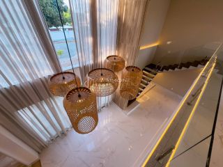 Casa em Condomínio  6 suítes  Guarajuba