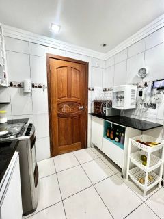 APARTAMENTO 3 QUARTOS NO IMBUÍ
