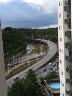 APARTAMENTO QUARTO E SALA NA AV. ACM