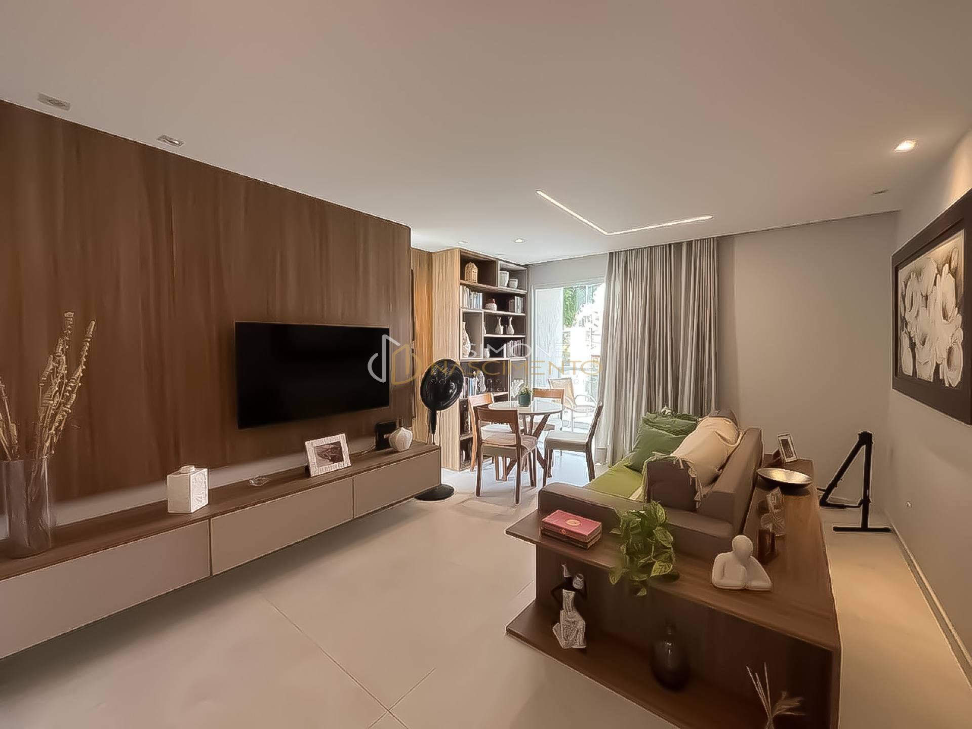 Casa Triplex em Vilas do Atlântico – Alto Padrão