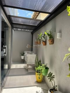 Casa Triplex em Vilas do Atlântico – Alto Padrão