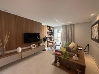 Casa Triplex em Vilas do Atlântico – Alto Padrão