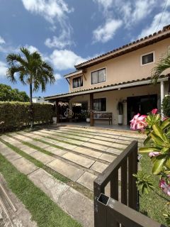 Casa de Condomínio 5/4 e 3 suítes  Piatã