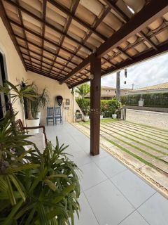 Casa de Condomínio 5/4 e 3 suítes  Piatã