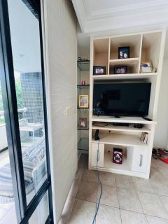 Apartamento 2 /4 e  1 suíte Pituba