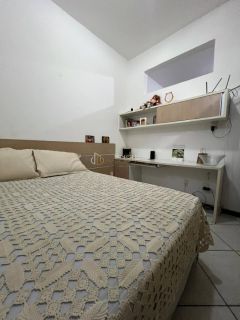 Sobrado  6 /4 e  1 suíte Barbalho