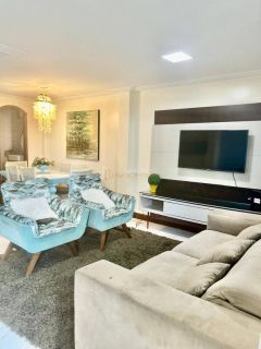 Casa de Condomínio Para Vender com 4 quartos 1 suítes na Praia do Flamengo em Salvador