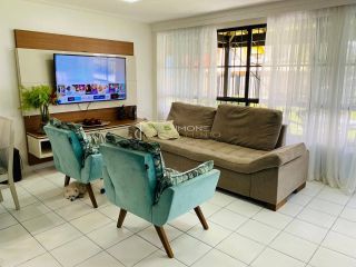 Casa de Condomínio Para Vender com 4 quartos 1 suítes na Praia do Flamengo em Salvador