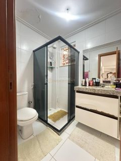 Casa  Condomínio 4 /4 e 1 suíte Nova Abrantes