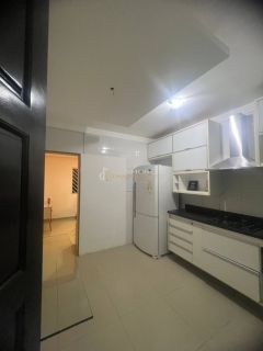 CASA 3 QUARTOS EM BURAQUINHO