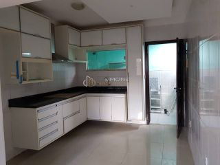 CASA 3 QUARTOS EM BURAQUINHO