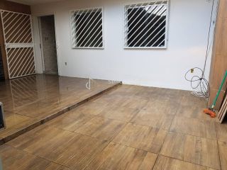 CASA 3 QUARTOS EM BURAQUINHO