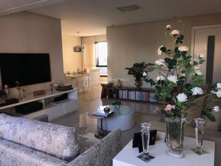 Apartamento 3/4 e 1  suíte Horto Florestal