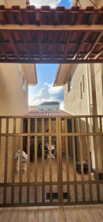 CASA 4 SUÍTES NA PRAIA DE IPITANGA