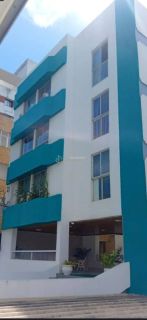 Apartamento Para Vender com 3 quartos 1 suíte no Costa Azul