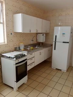 Apartamento Para Vender com 3 quartos 1 suíte no Costa Azul