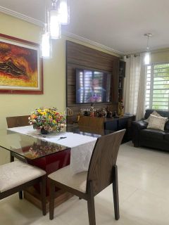 Village  4/4 e  3 suítes  Itapuã