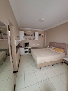 Apartamento 3/4 e 1 suíte Costa Azul