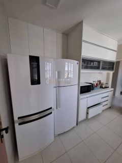 Apartamento 3/4 e 1 suíte Costa Azul