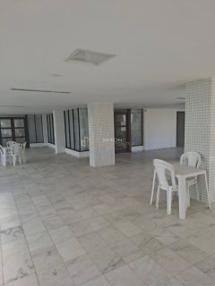 Apartamento 3/4 e 1 suíte Costa Azul