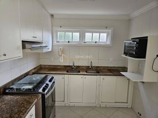 Casa de Condomínio  4/4 e  3 suítes Itapuã em Salvador