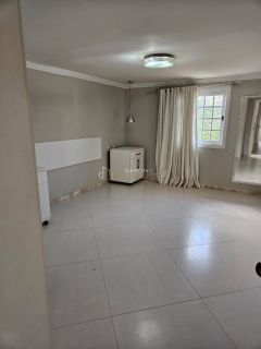 Casa de Condomínio  4/4 e  3 suítes Itapuã em Salvador