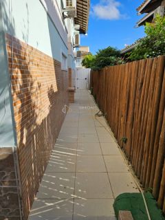 Casa de Condomínio  4/4 e  3 suítes Itapuã em Salvador