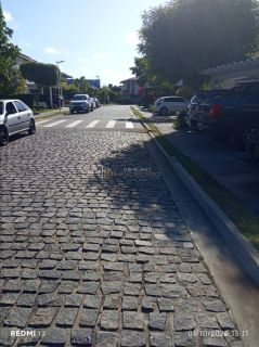 Casa de Condomínio  4/4 e  3 suítes Itapuã em Salvador