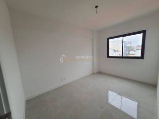 Apartamento 2/4 e 1 suíte Jardim Armação