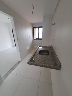 Apartamento 2/4 e 1 suíte Jardim Armação