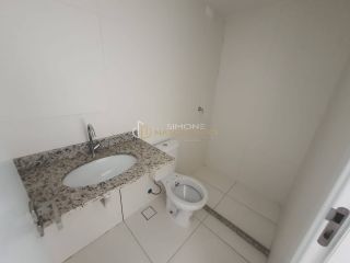 Apartamento 2/4 e 1 suíte Jardim Armação