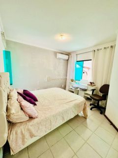 Casa de Condomínio 4/4 e  3 suítes  Lauro de Freitas