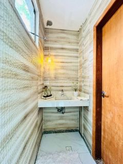 Casa de Condomínio 4/4 e  3 suítes  Lauro de Freitas