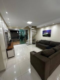 Casa de Condomínio  3 /4 e 1 suítes Piscina Privativa Arembepe