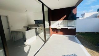 CASA 4 SUÍTES EM VILA DE ABRANTES