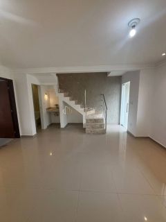 CASA 3 QUARTOS EM IPITANGA